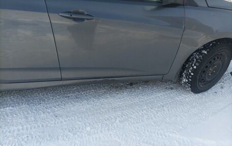 Hyundai Solaris II рестайлинг, 2012 год, 360 000 рублей, 6 фотография