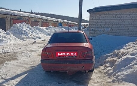 Mitsubishi Carisma I, 1999 год, 60 000 рублей, 4 фотография