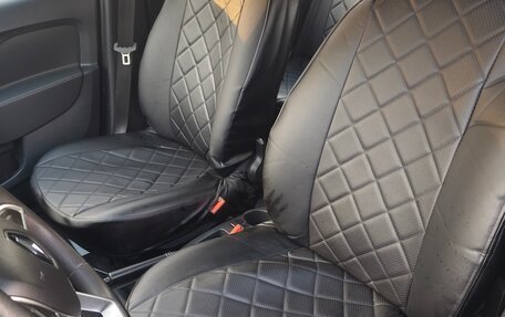 Renault Logan II, 2020 год, 1 100 000 рублей, 10 фотография