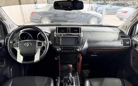 Toyota Land Cruiser Prado 150 рестайлинг 2, 2013 год, 3 199 000 рублей, 10 фотография