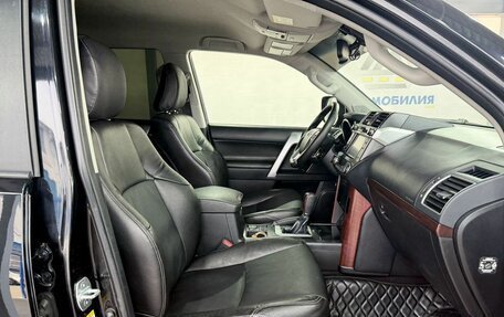 Toyota Land Cruiser Prado 150 рестайлинг 2, 2013 год, 3 199 000 рублей, 11 фотография