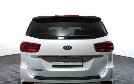 KIA Carnival III, 2019 год, 3 190 000 рублей, 6 фотография