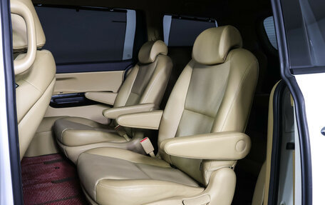 KIA Carnival III, 2019 год, 3 190 000 рублей, 12 фотография