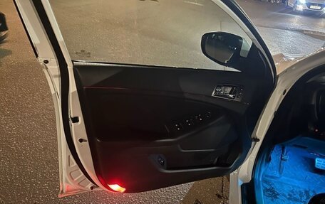 KIA Optima III, 2011 год, 1 000 000 рублей, 8 фотография