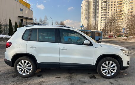 Volkswagen Tiguan I, 2016 год, 1 830 000 рублей, 4 фотография