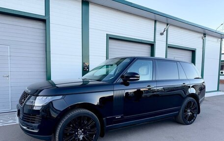 Land Rover Range Rover IV рестайлинг, 2019 год, 7 600 000 рублей, 4 фотография