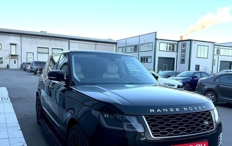 Land Rover Range Rover IV рестайлинг, 2019 год, 7 600 000 рублей, 3 фотография