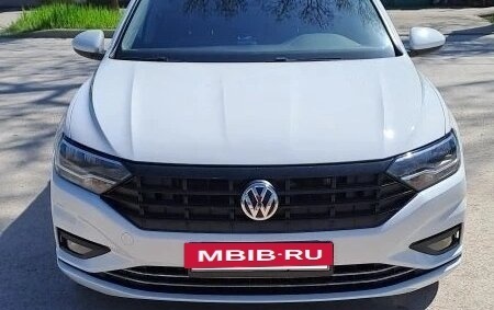 Volkswagen Jetta VII, 2020 год, 1 960 000 рублей, 2 фотография