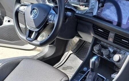 Volkswagen Jetta VII, 2020 год, 1 960 000 рублей, 8 фотография