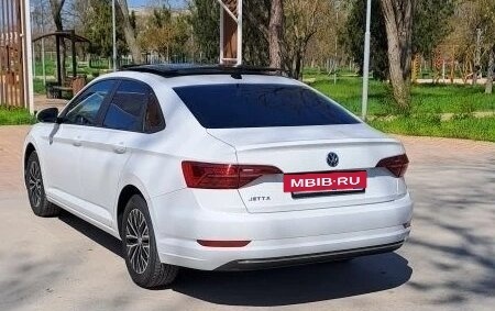 Volkswagen Jetta VII, 2020 год, 1 960 000 рублей, 5 фотография