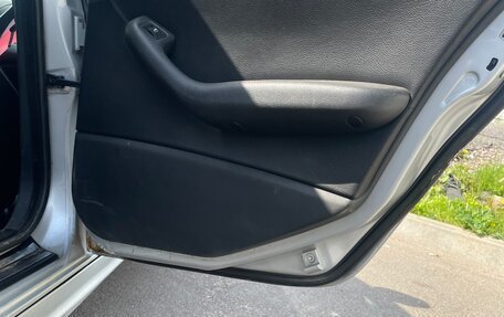 BMW 3 серия, 2004 год, 250 000 рублей, 14 фотография