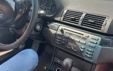 BMW 3 серия, 2004 год, 250 000 рублей, 17 фотография