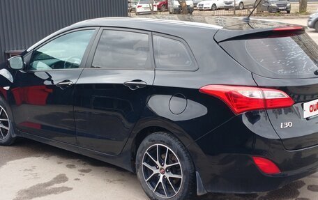 Hyundai i30 II рестайлинг, 2015 год, 1 300 000 рублей, 3 фотография