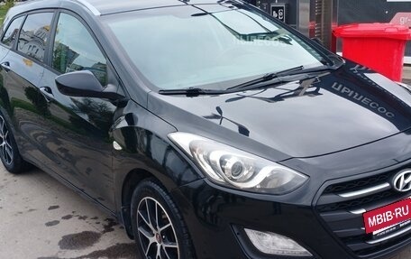 Hyundai i30 II рестайлинг, 2015 год, 1 300 000 рублей, 2 фотография