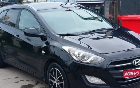 Hyundai i30 II рестайлинг, 2015 год, 1 300 000 рублей, 4 фотография
