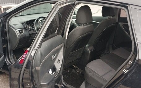 Hyundai i30 II рестайлинг, 2015 год, 1 300 000 рублей, 13 фотография