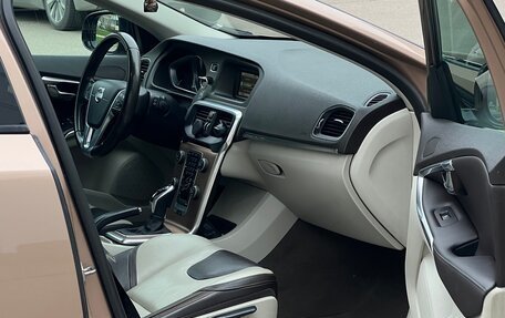 Volvo V40 Cross Country I, 2014 год, 1 150 000 рублей, 7 фотография