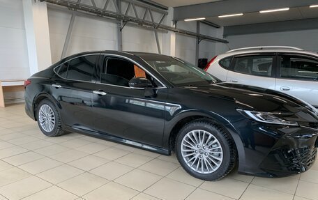 Toyota Camry, 2024 год, 3 950 000 рублей, 3 фотография