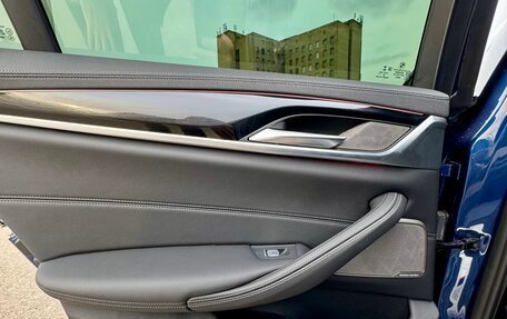 BMW 5 серия, 2020 год, 4 990 000 рублей, 19 фотография