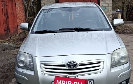 Toyota Avensis III рестайлинг, 2008 год, 506 000 рублей, 1 фотография