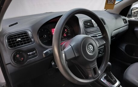Volkswagen Polo VI (EU Market), 2014 год, 880 000 рублей, 9 фотография