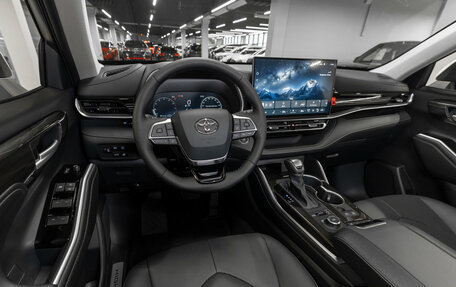 Toyota Highlander, 2026 год, 5 550 000 рублей, 10 фотография