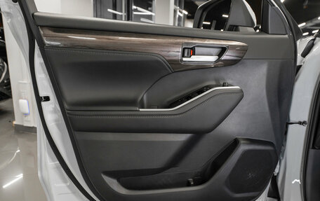 Toyota Highlander, 2026 год, 5 550 000 рублей, 18 фотография