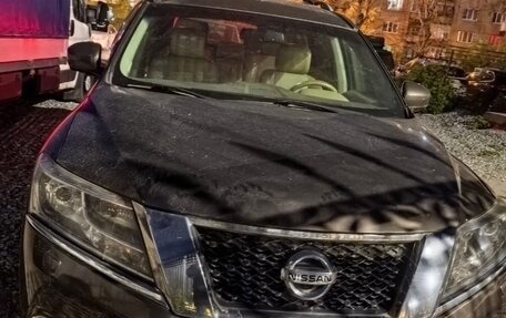 Nissan Pathfinder, 2014 год, 1 782 000 рублей, 2 фотография