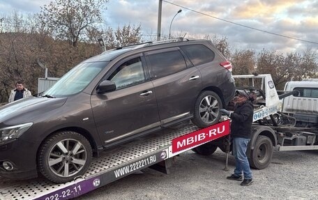 Nissan Pathfinder, 2014 год, 1 782 000 рублей, 4 фотография