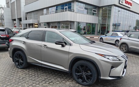 Lexus RX IV рестайлинг, 2018 год, 3 900 000 рублей, 3 фотография