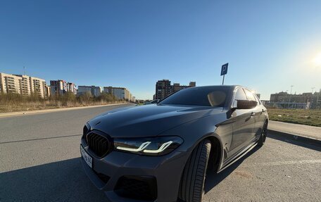 BMW 5 серия, 2021 год, 5 600 000 рублей, 8 фотография