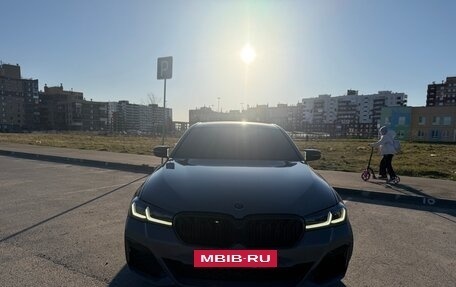 BMW 5 серия, 2021 год, 5 600 000 рублей, 13 фотография