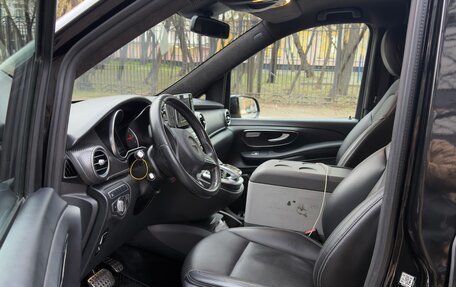 Mercedes-Benz V-Класс, 2018 год, 4 500 000 рублей, 10 фотография