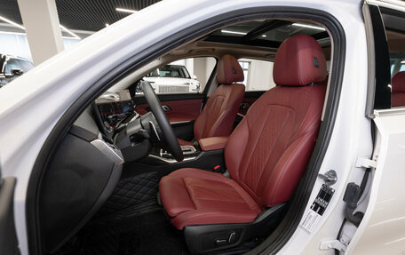 BMW 3 серия, 2024 год, 4 990 000 рублей, 9 фотография