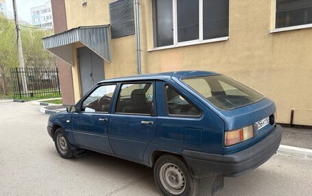 ИЖ 2126 «Ода», 2003 год, 140 000 рублей, 3 фотография