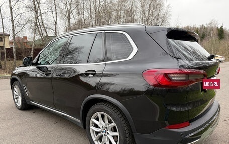 BMW X5, 2019 год, 5 200 000 рублей, 8 фотография