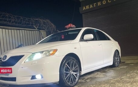 Toyota Camry, 2007 год, 980 000 рублей, 2 фотография