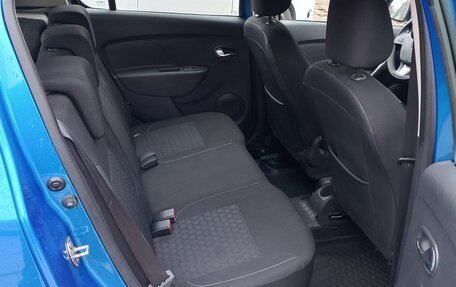 Renault Sandero II рестайлинг, 2016 год, 650 000 рублей, 13 фотография