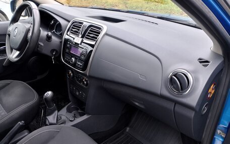 Renault Sandero II рестайлинг, 2016 год, 650 000 рублей, 18 фотография