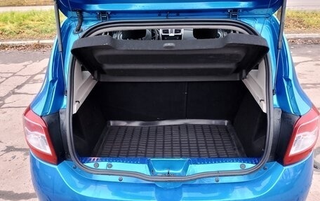 Renault Sandero II рестайлинг, 2016 год, 650 000 рублей, 19 фотография