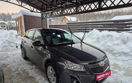 Chevrolet Cruze II, 2014 год, 1 050 000 рублей, 2 фотография