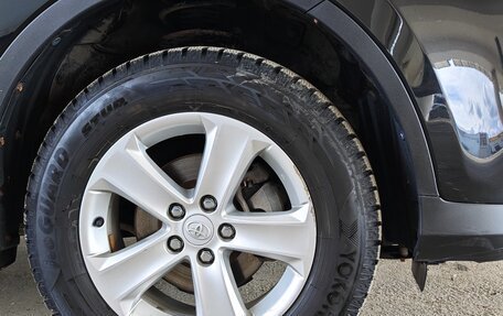 Toyota RAV4, 2013 год, 1 850 000 рублей, 4 фотография