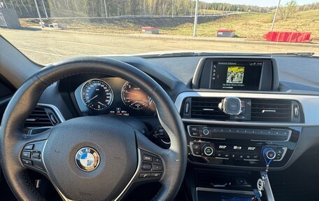 BMW 1 серия, 2018 год, 1 950 000 рублей, 7 фотография