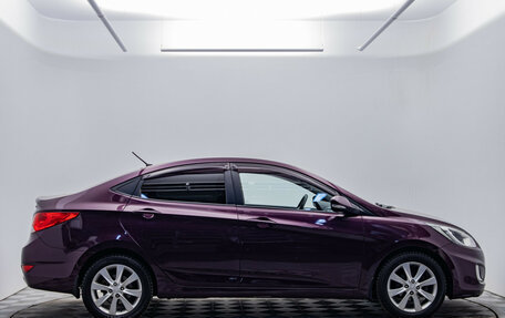 Hyundai Solaris II рестайлинг, 2011 год, 720 000 рублей, 4 фотография