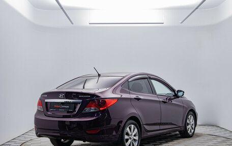 Hyundai Solaris II рестайлинг, 2011 год, 720 000 рублей, 5 фотография