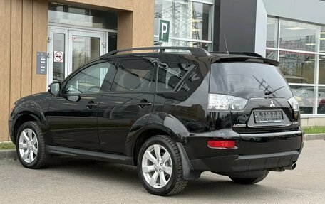 Mitsubishi Outlander III рестайлинг 3, 2012 год, 1 050 000 рублей, 4 фотография