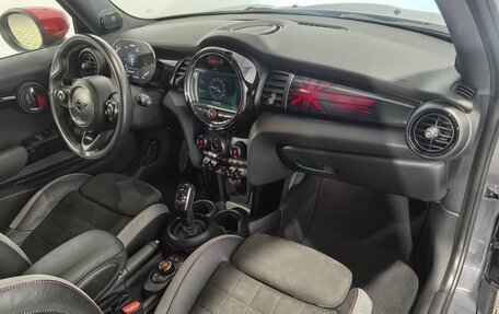 MINI Hatch, 2020 год, 3 299 000 рублей, 18 фотография