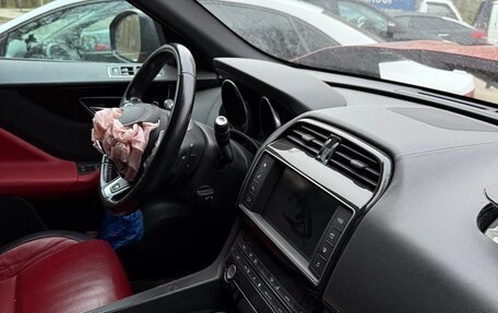 Jaguar F-Pace, 2016 год, 900 000 рублей, 5 фотография