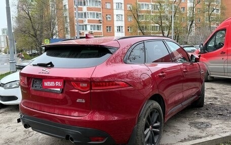 Jaguar F-Pace, 2016 год, 900 000 рублей, 2 фотография
