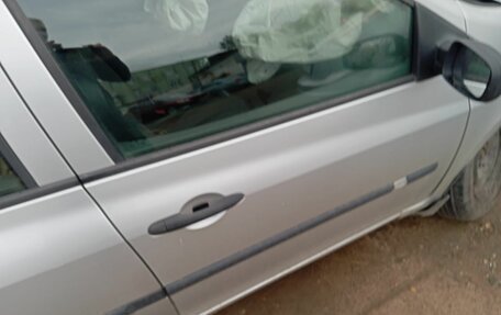 Renault Clio III, 2007 год, 130 000 рублей, 5 фотография